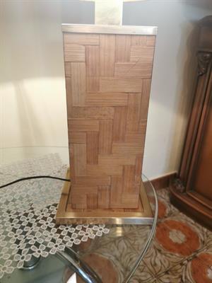 Lampada anni '70 con paralume FORNASETTI, in legno, in buone condizioni - Foto 3