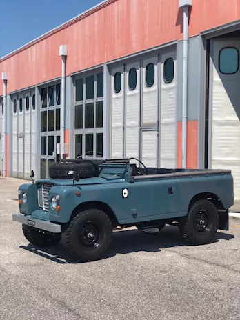 Land Rover Series III