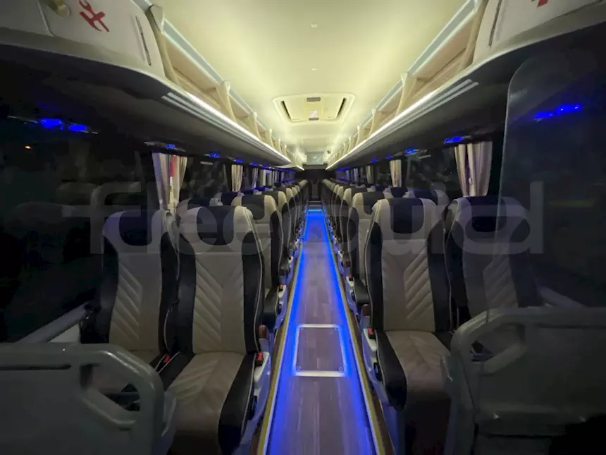 Foto 5King Long XMQ6129, 2017, 57 posti, Euro 6 Km 478600
