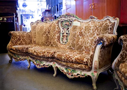 Divano e Poltrona Stile