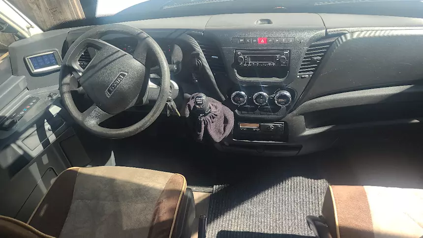 Foto 6Indcar Wing Euro 6 Marca Iveco Anno 2016 Km 350000