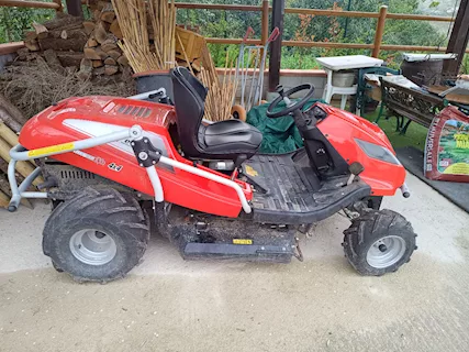 Emak Efco Tuareg 4 x 4 Anno 2021 Ore 30, come nuovo - Foto 5