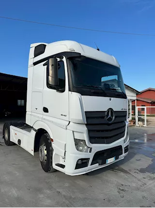 Actros MP4