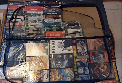 Blocco di moltissimi nastri films in VHS, ottimo stato - Foto 2