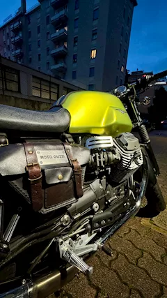 Moto Marca Guzzi V7, colore originale, mai incidentata - Foto 3