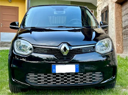 RENAULT URBAN NIGHT