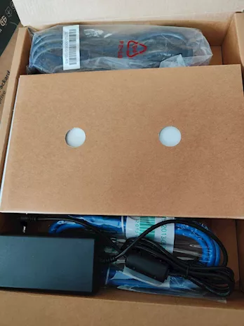 Router QNAP QHora-322 SD-WAN 10GbE nuovo - Anteprima 2