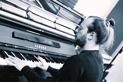 Lezioni di pianoforte moderno