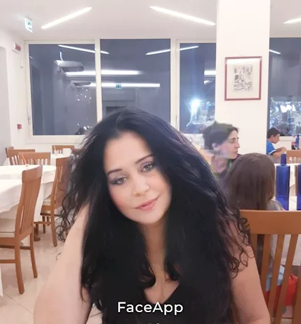 Cerco lavoro come donna di compagnia ad anziani