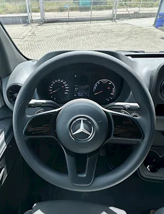 Mercedes-Benz e-Sprinter 100% Elettrico 8+1 posti Km 0, colore bianco - Foto 6