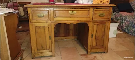 Scrivania ministeriale