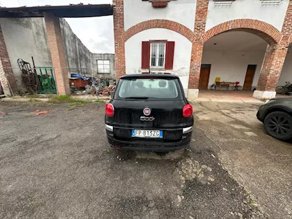 Autovettura FIAT Modello 500L Anno 2018 Km 175000 Diesel - Foto 3