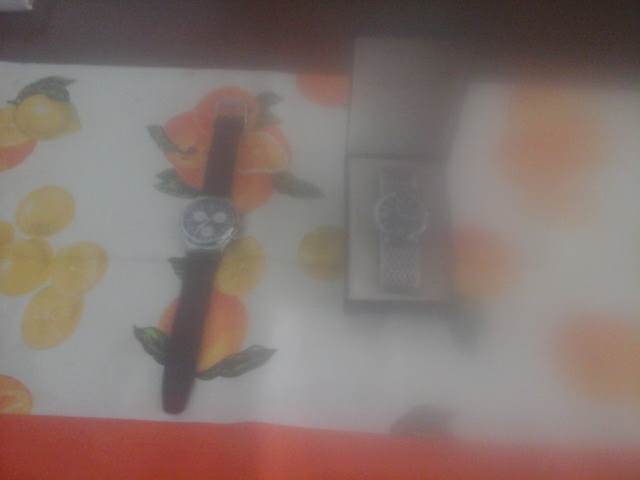 Orologio da polso da uomo, marca swatch, mai usato