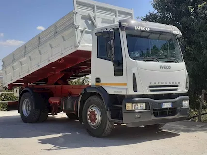 Iveco 75E15 Ribaltabile Varie Disponboltaì Anno 2008 Km 490000 - Foto 6
