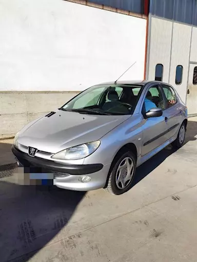 Peugeot 206