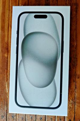 Apple iPhone 15
