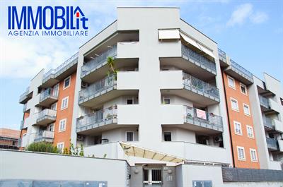 Bilocale con Garage, terrazzo e soffitta