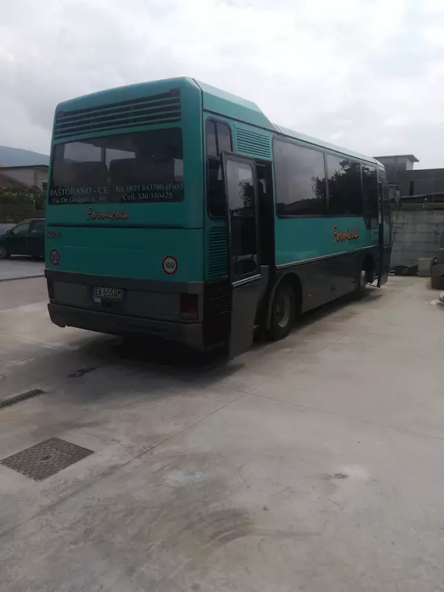 Foto 5Pokerino 30 posti Marca Iveco Anno 1996 Km 511000