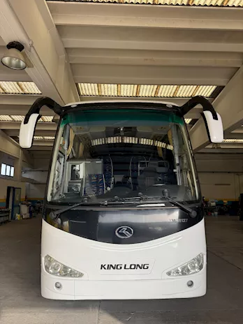King Long XMQ6127 54 posti Anno 2010 Km 225000 Euro 4, cambio: manuale - Anteprima 2