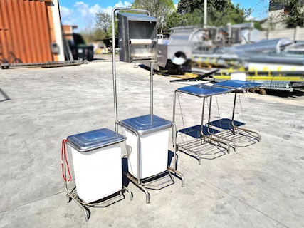 Cestini raccogli rifiuti inox usati