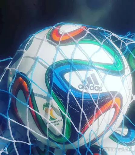 Pallone calcio adidas mondiali del Brasile