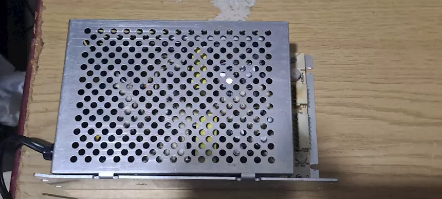 Alimentatore arcade Toy Story gru