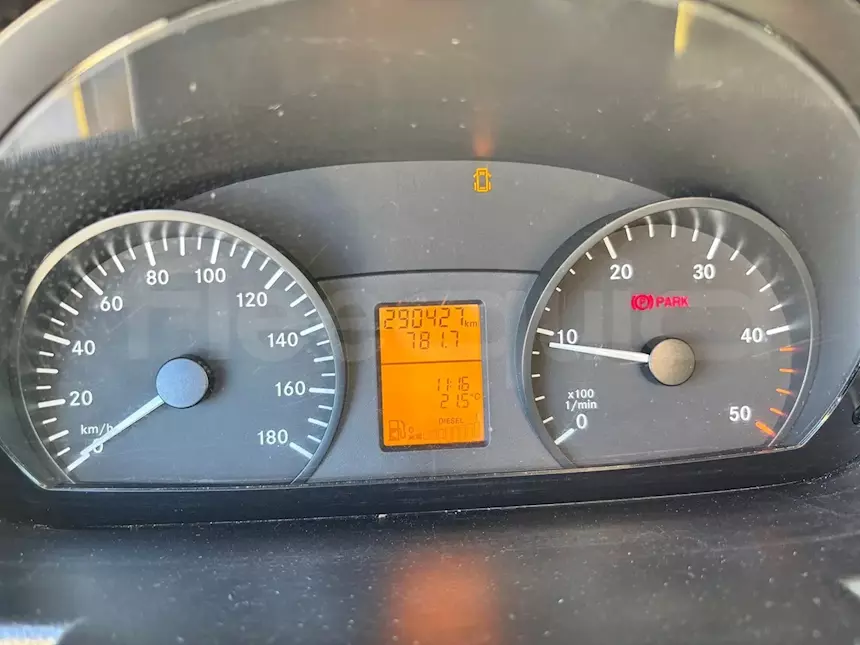 Foto 10Mercedes-Benz Sprinter, 2015, 8 posti, Euro 5, km 290.427, cambio: manuale