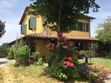 Casa indipendente a Galliera (BO) immersa nel verde con ampi