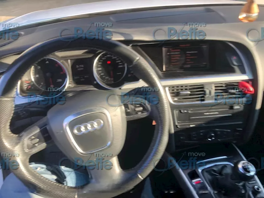 Audi Modello A5 2.0 TDI, 177 CV, Cabriolet 4 posti Anno 2011 Km 226000 - Foto 8