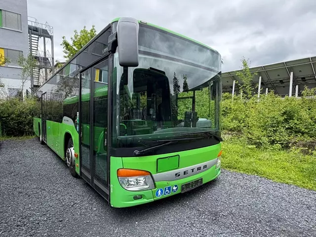 Evobus Marca Setra S 415 NF, tipo cambio