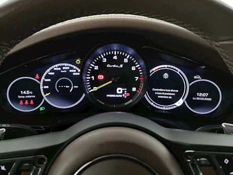 Porsche Cayenne 4.0 Turbo S e-Hybrid Tiptronic Anno 2021, colore Nero - Anteprima 5