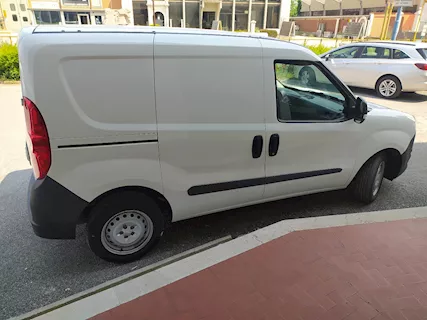 COMBO FURGONE 1.6 CDTI 105 CV L1H1 BLITZ PORTATA 750 KG Anno 2019 - Foto 3