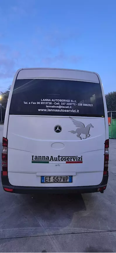 Foto 4Mercedes Sprinter Urbano Anno 2014 Km 750000 Euro 5