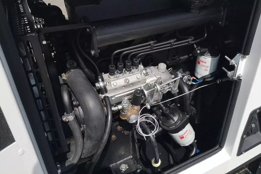 Gruppo elettrogeno Plus Power GF2-30 30 kW - Foto 5