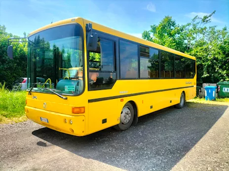 Scuolabus posti 52 + 2