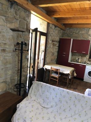 Casa singola in campagna con giardino e terreno - Foto 2