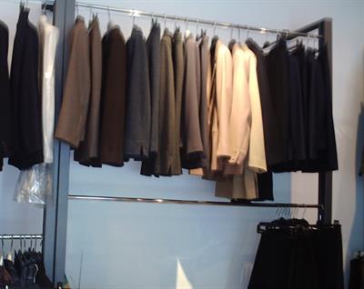 Abbigliamento sartoriale donna in stock - Foto 6