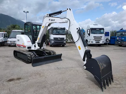 Miniescavatore usato BOBCAT 341G