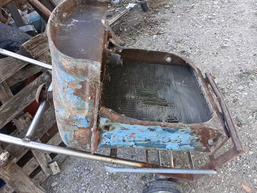Foto 4Pezzi trattore Fordson