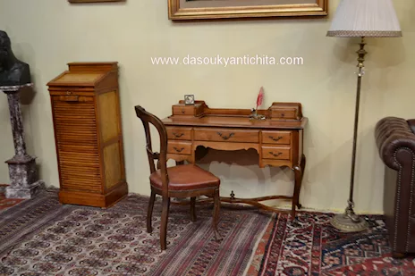 Scrittoio da centro con alzatina stile Barocchetto XX sec, in legno - Anteprima 5