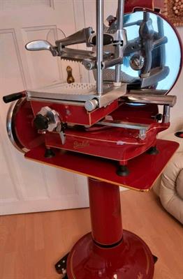 Affettatrice a volano Berkel con supporto F300
