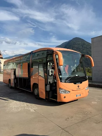 Vendo Bus Marca Irizar Anno 2010 Km 936500, cambio automatico - Anteprima 2