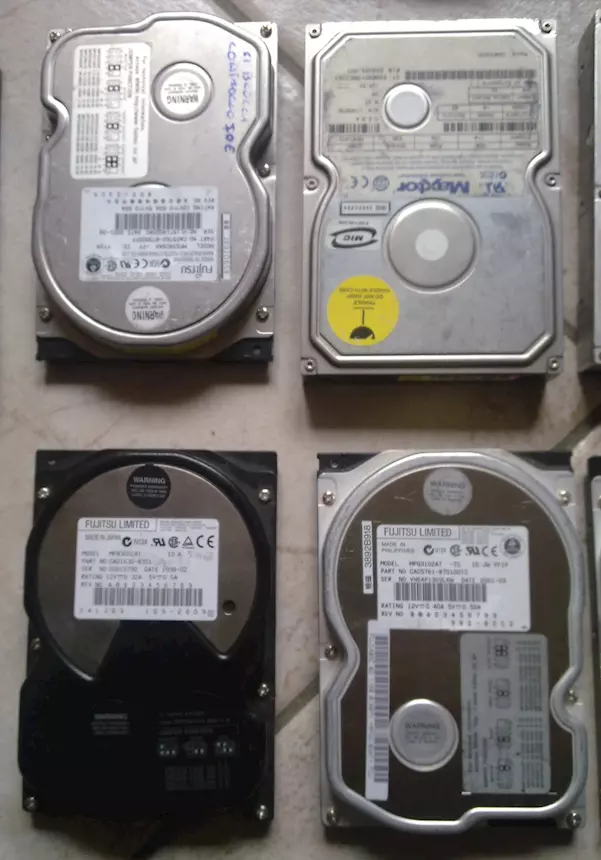 Foto 6Hard disk per PC fissi da 3,5 serie PATA tutti testati, mod. MPBB052AT