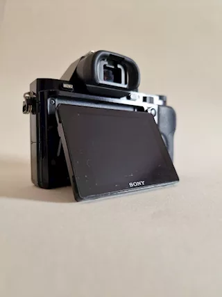 Vendo Marca Sony A7, ottimo stato - Foto 2