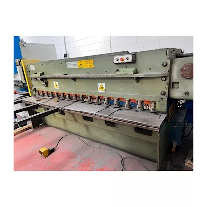 Cesoia lamiera Colgar Mod c304