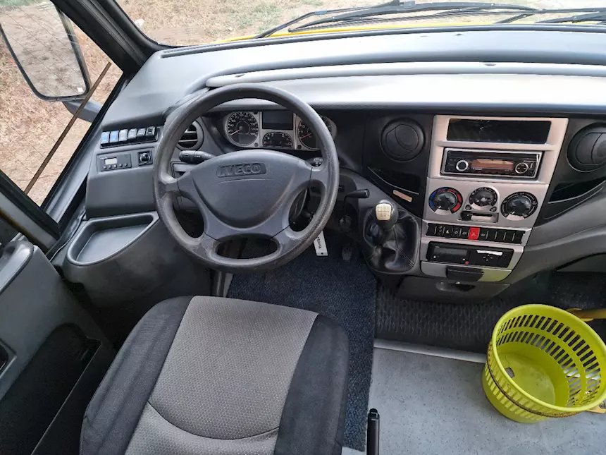 Foto 8Cacciamali Euro 5 49 posti Marca Iveco Anno 2010 Km 231000