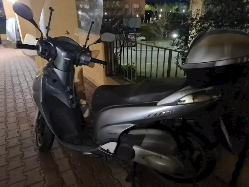 Honda SH 300 i