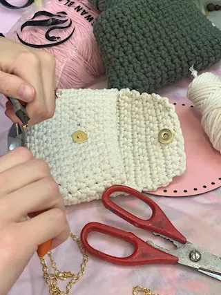 Corso uncinetto borsa laboratorio libellula