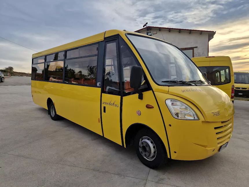 Cacciamali Euro 5 49 posti Marca Iveco Anno 2010 Km 231000