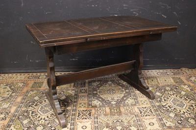 Tavolo fratino apribile in legno scuro